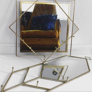 GOLD GEOMETRIC ACCENT MIRROR!